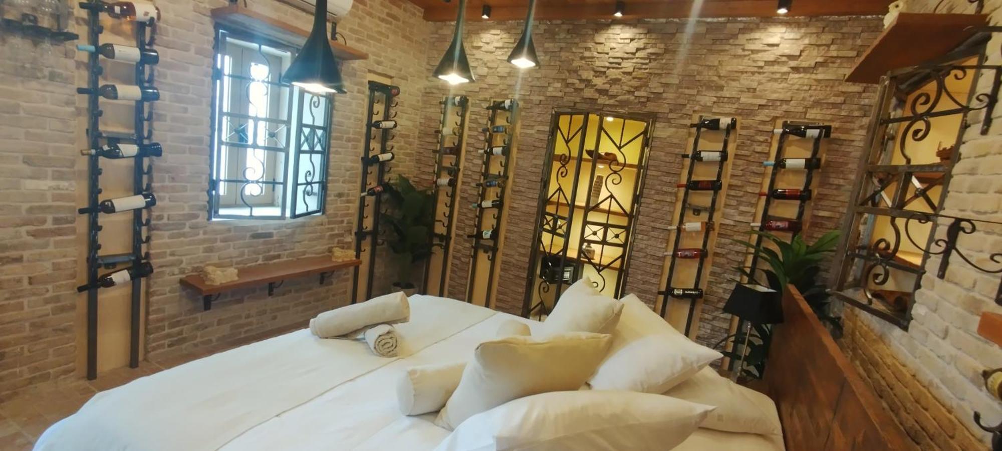 Bravo Cellar * Città di Kos